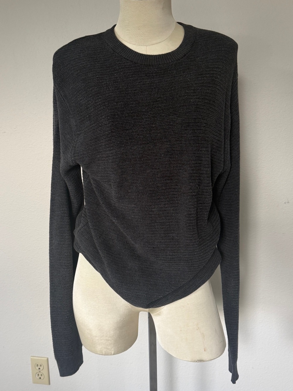 silk blend perry ellis crew neck sweater